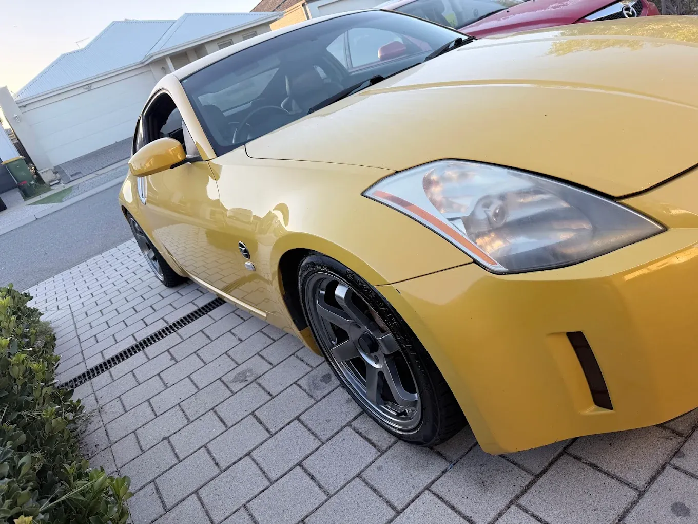 Yellow Nissan 350Z